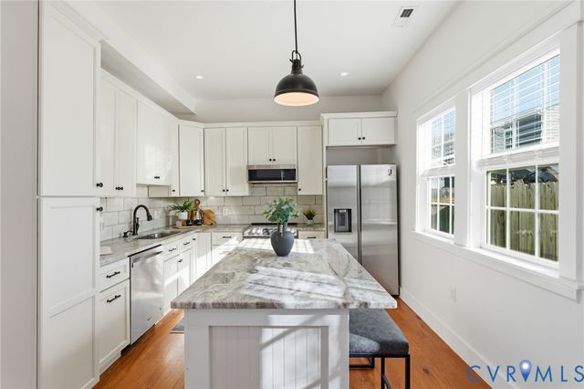 1015 N 26th St, Richmond, VA 23223