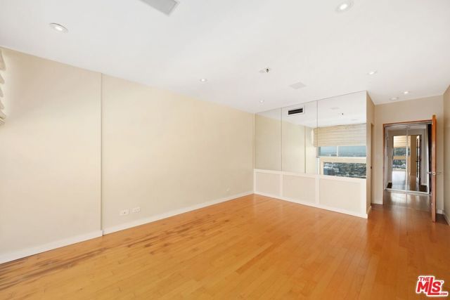 2220 Avenue Of The Stars 2203, Los Angeles, CA 90067