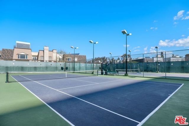 2220 Avenue Of The Stars 2203, Los Angeles, CA 90067