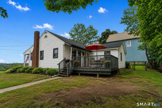 82 South 2nd Avenue, Norwich, CT 06380