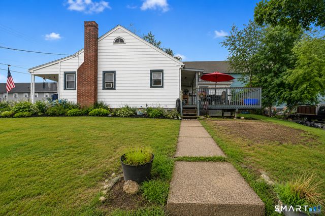 82 South 2nd Avenue, Norwich, CT 06380