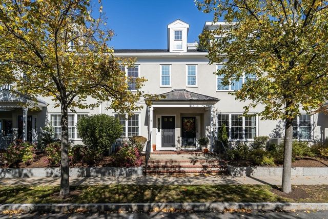 6 Tilden Commons Dr 6, Quincy, MA 02171