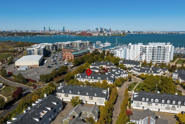 6 Tilden Commons Dr 6, Quincy, MA 02171