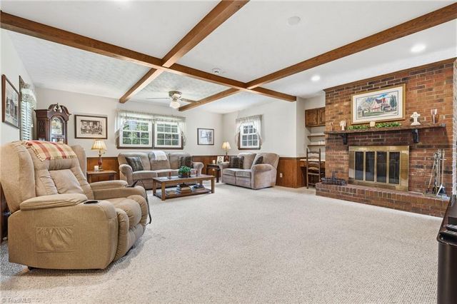 1291 Old Salem Road, Kernersville, NC 27284