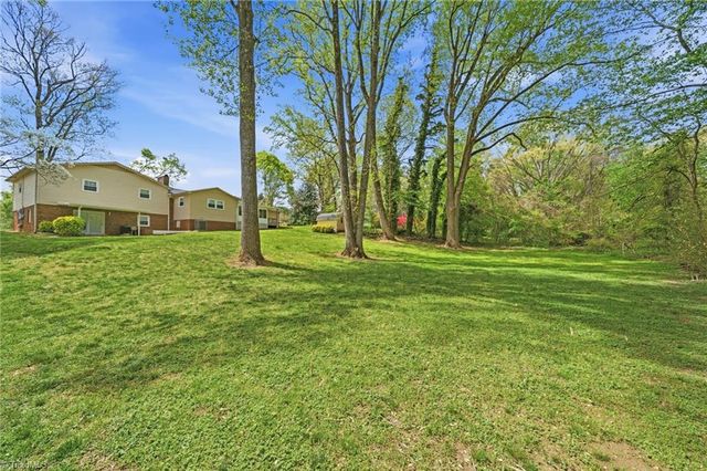 1291 Old Salem Road, Kernersville, NC 27284