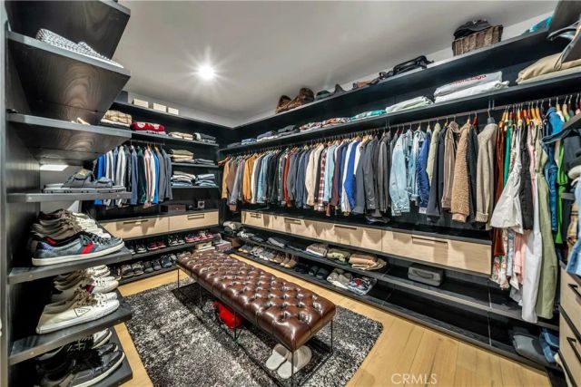 20431 W Windsor Lane, Porter Ranch, CA 91326