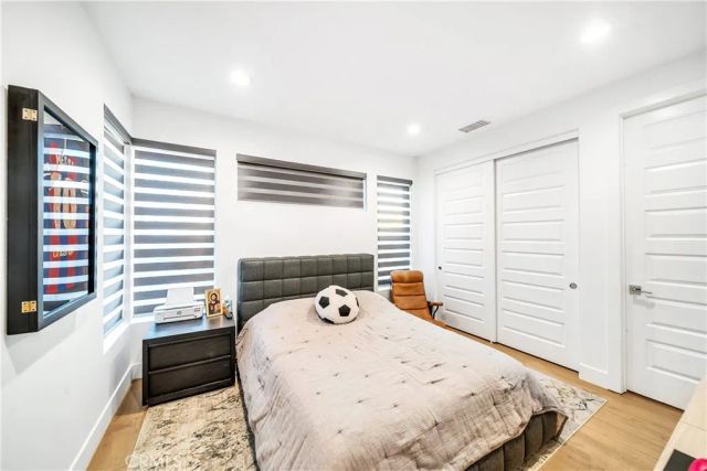 20431 W Windsor Lane, Porter Ranch, CA 91326