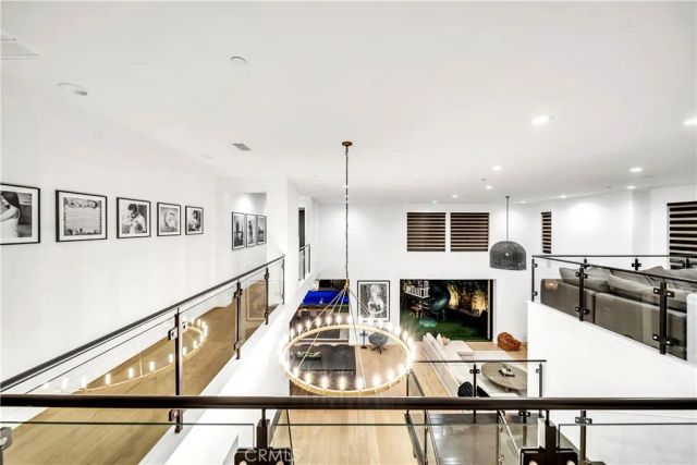 20431 W Windsor Lane, Porter Ranch, CA 91326