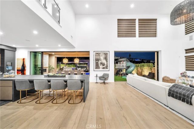 20431 W Windsor Lane, Porter Ranch, CA 91326