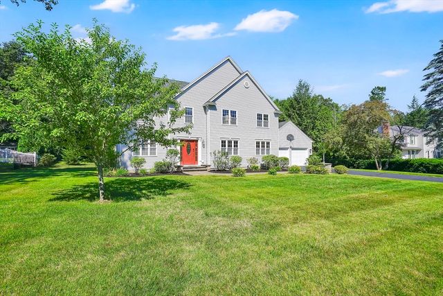 990 Frank Smith Rd, Longmeadow, MA 01106