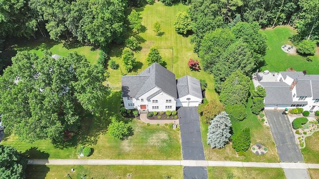 990 Frank Smith Rd, Longmeadow, MA 01106