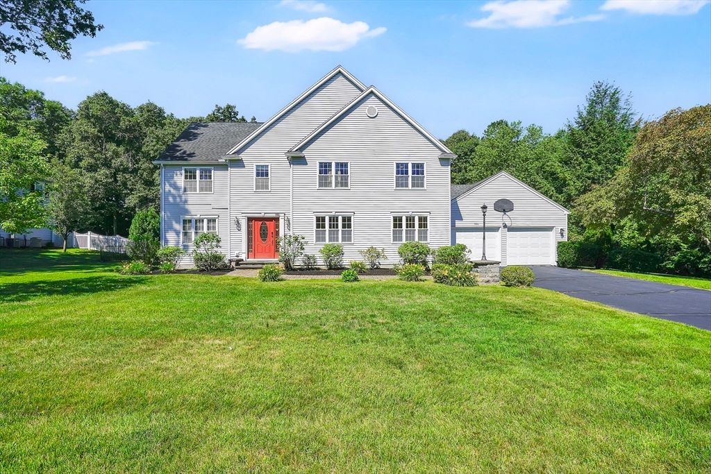 990 Frank Smith Rd, Longmeadow, MA 01106