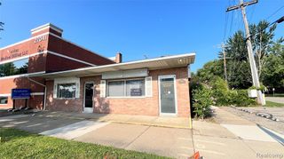 27051 Southfield Road, Lathrup Village, MI 48076