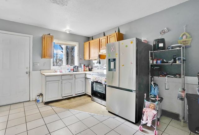 536-538 Union St, Springfield, MA 01109