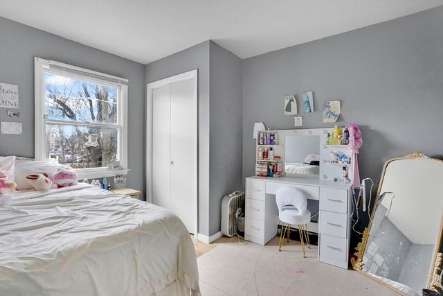 536-538 Union St, Springfield, MA 01109