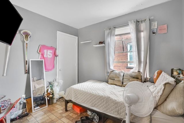 536-538 Union St, Springfield, MA 01109