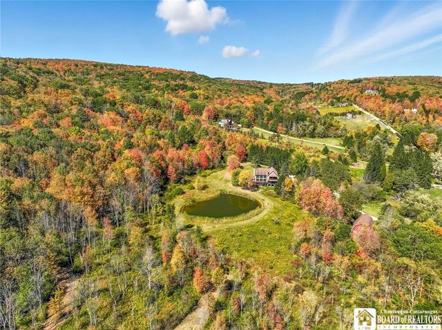 6753 Poverty Hill Road, Ellicottville, NY 14731
