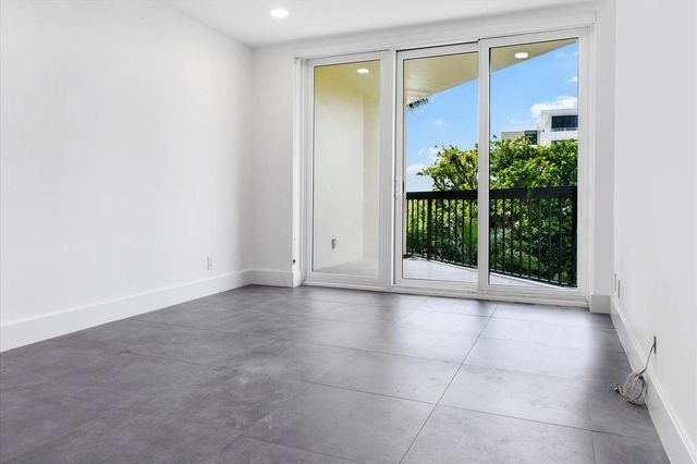 2778 S Ocean Boulevard 203s, Palm Beach, FL 33480