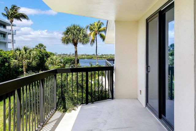 2778 S Ocean Boulevard 203s, Palm Beach, FL 33480