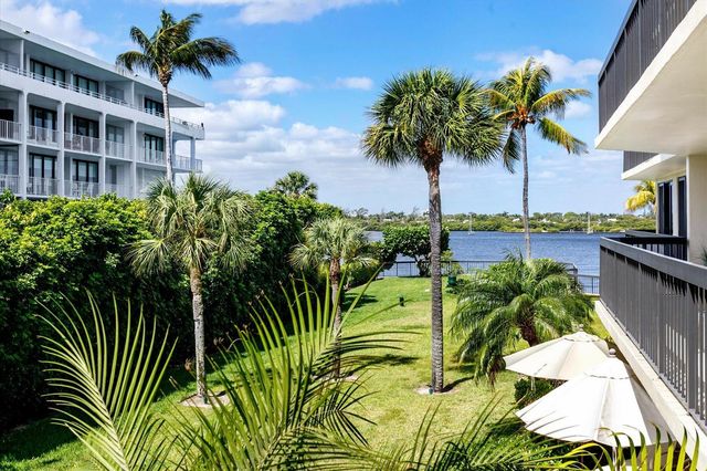 2778 S Ocean Boulevard 203s, Palm Beach, FL 33480