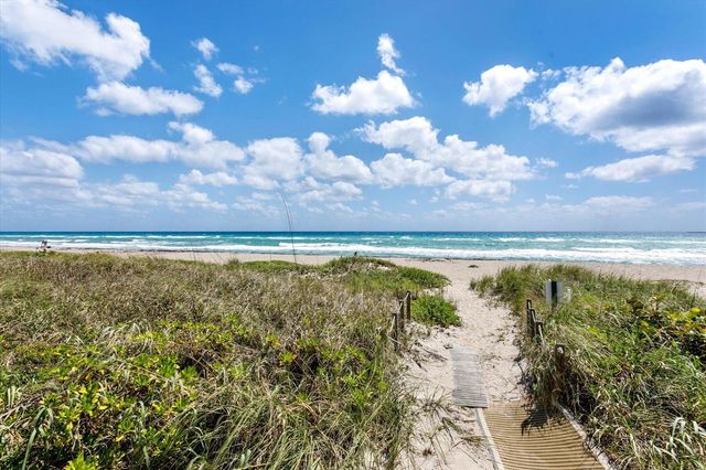 2778 S Ocean Boulevard 203s, Palm Beach, FL 33480