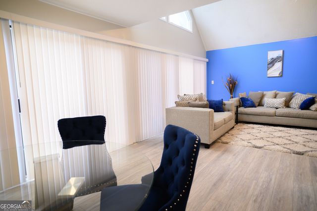 390 Stoneridge Way, Fayetteville, GA 30215