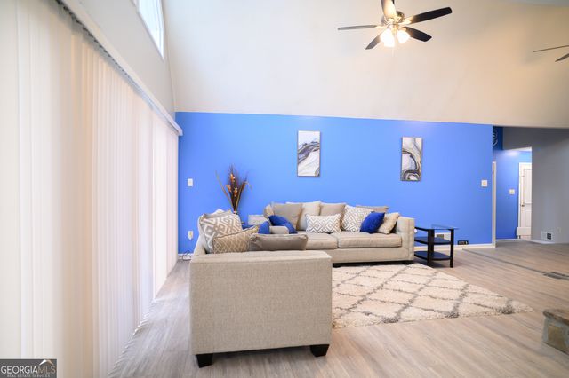 390 Stoneridge Way, Fayetteville, GA 30215