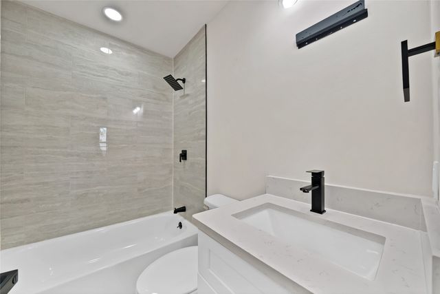 6224 Highland Hills Drive, Dallas, TX 75241