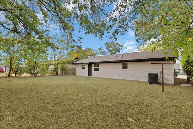 6224 Highland Hills Drive, Dallas, TX 75241
