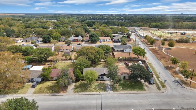 6224 Highland Hills Drive, Dallas, TX 75241