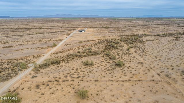 41023 W georgia Avenue 00, Tonopah, AZ 85354