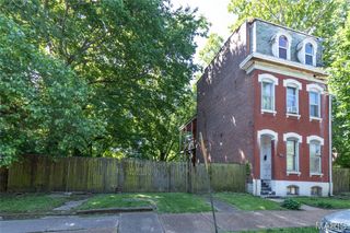 1412 Bremen Avenue, St Louis, MO 63107