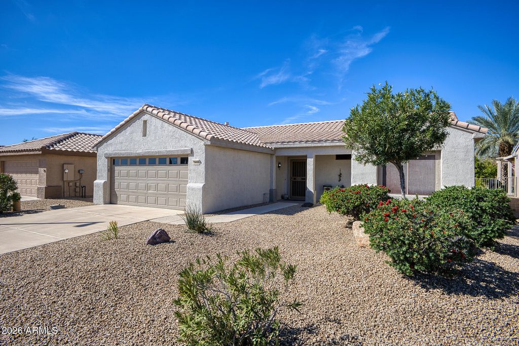 19450 N HIDDEN CANYON Drive, Surprise, AZ 85374 — photo 5
