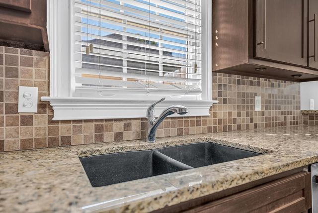 126 Boulder Creek, Smiths Station, AL 36877