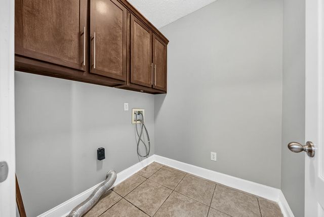126 Boulder Creek, Smiths Station, AL 36877
