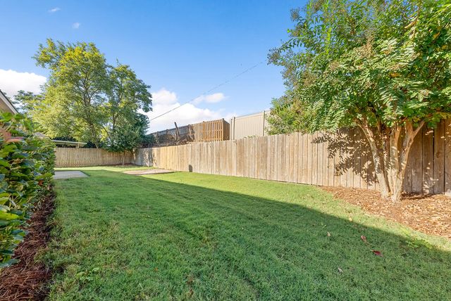 126 Boulder Creek, Smiths Station, AL 36877
