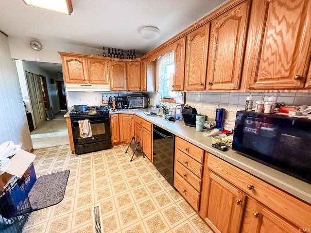 1804 Pontiac Drive, Kokomo, IN 46902