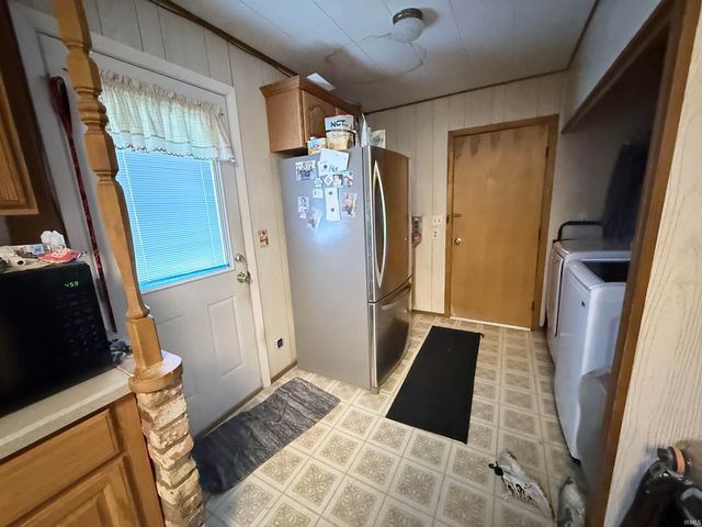 1804 Pontiac Drive, Kokomo, IN 46902