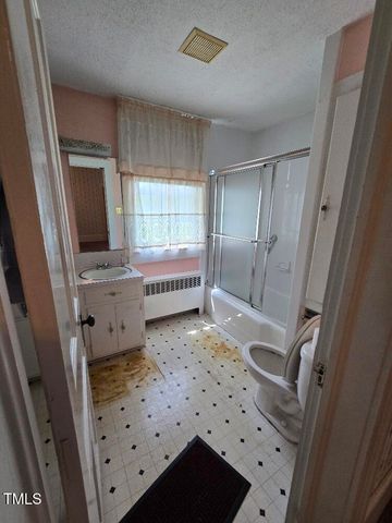 412 Kingsbury Street, Oxford, NC 27565