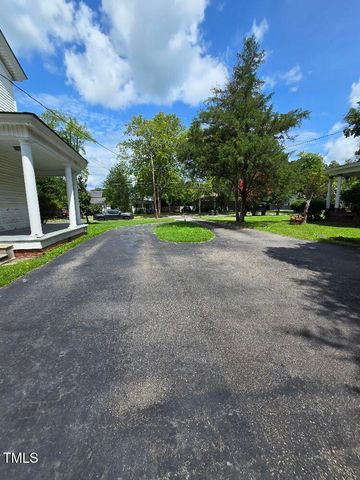 412 Kingsbury Street, Oxford, NC 27565