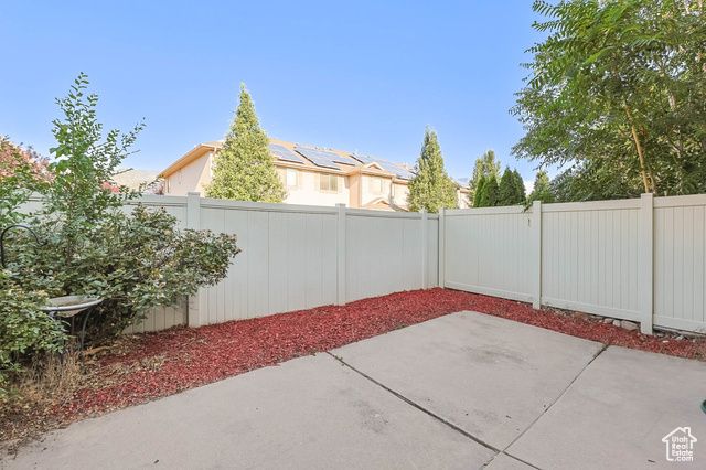 1554 S MONROE BLVD #D2, Ogden, UT 84404