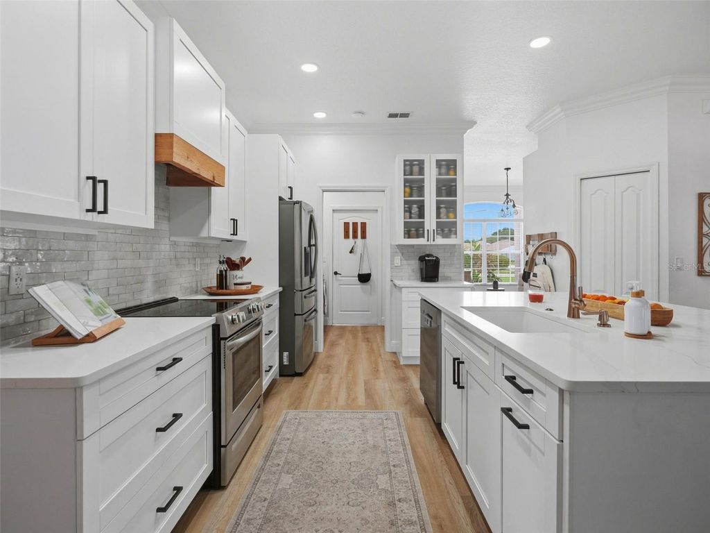 Image 44 of property listing at 13396 TWINBERRY DRIVE, Spring Hill, FL 34609