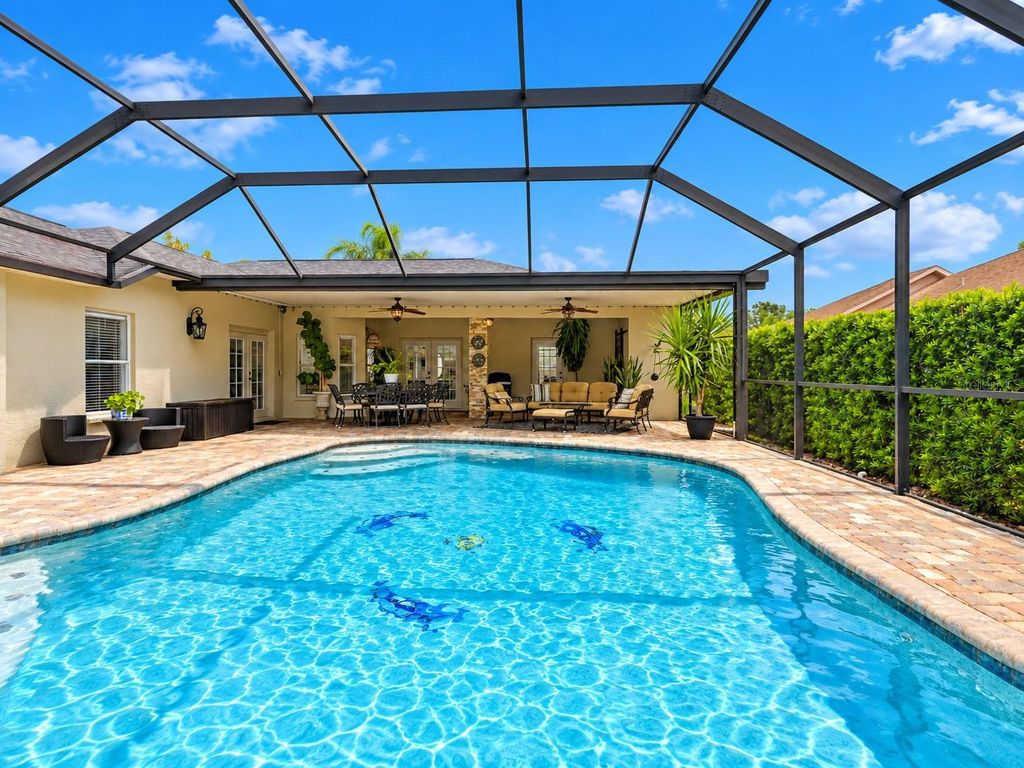 Image 45 of property listing at 13396 TWINBERRY DRIVE, Spring Hill, FL 34609