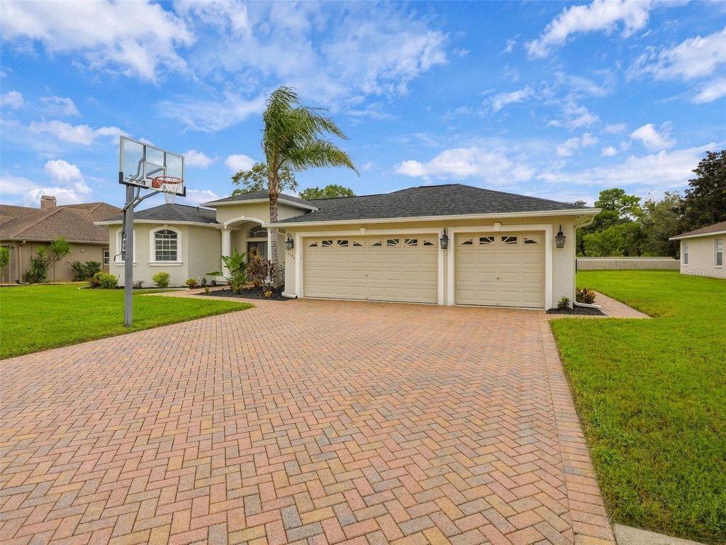 Image 67 of property listing at 13396 TWINBERRY DRIVE, Spring Hill, FL 34609