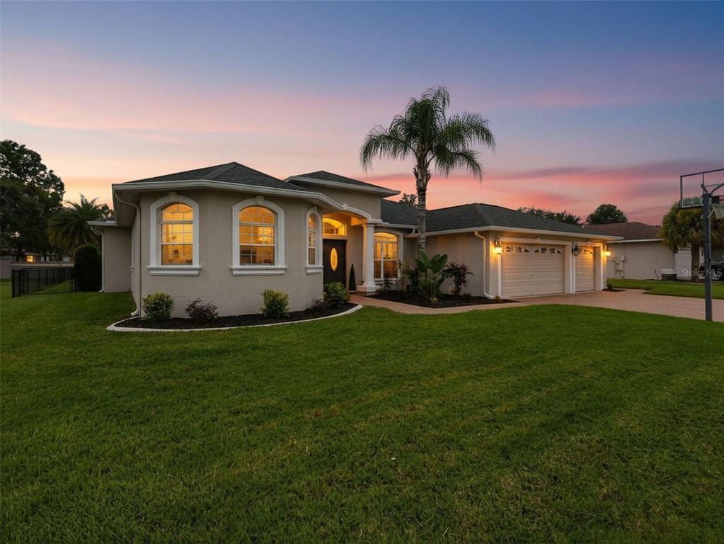 Image 72 of property listing at 13396 TWINBERRY DRIVE, Spring Hill, FL 34609