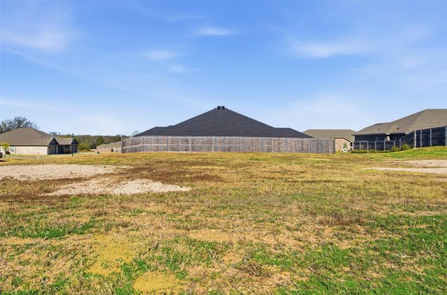 700 Sugar Mill Court, Robinson, TX 76706