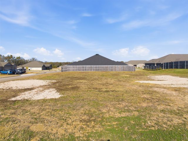 700 Sugar Mill Court, Robinson, TX 76706