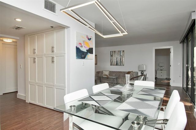 1612 Bridgewood Drive 1612, Boca Raton, FL 33434