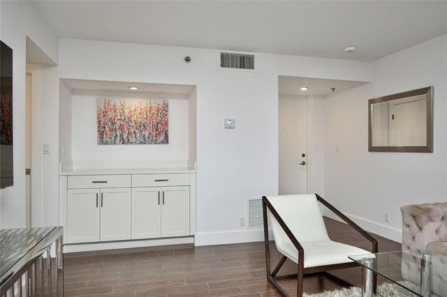 1612 Bridgewood Drive 1612, Boca Raton, FL 33434