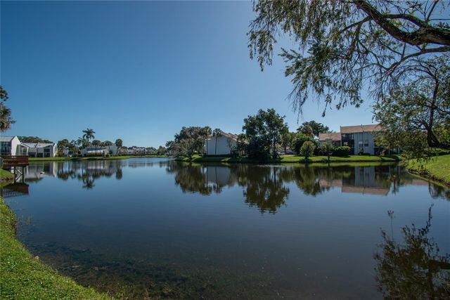 1612 Bridgewood Drive 1612, Boca Raton, FL 33434